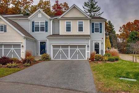 11 Kendall Ct #11 Bedford, MA 01730