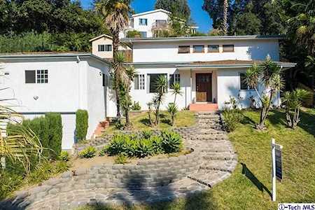 1414 Royal Boulevard Glendale, CA 91207
