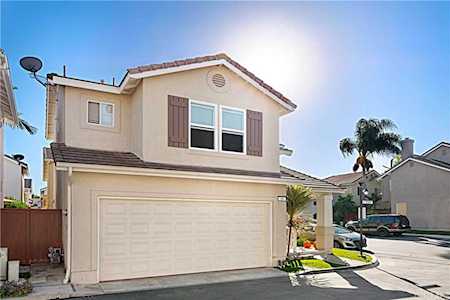 10 Sydney Court Aliso Viejo, CA 92656