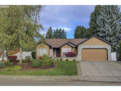 712 NW 114th St Vancouver, WA 98685