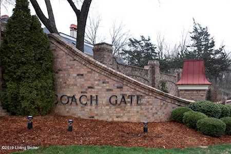 5601 Coach Gate Wynde #30 Louisville, KY 40207