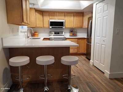 3635 N 37th Street #8 Phoenix, AZ 85018