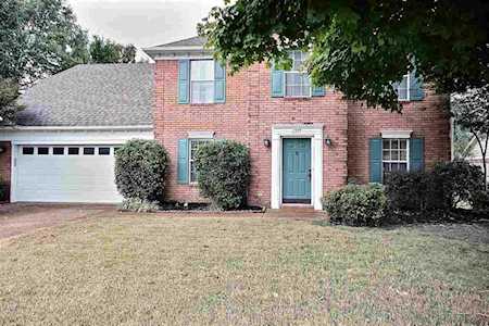 1377 Wolf Ridge Dr Collierville, TN 38017