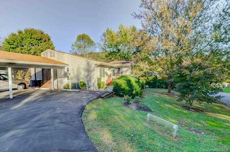 111 Shadowbrook Dr Asheville, NC 28805
