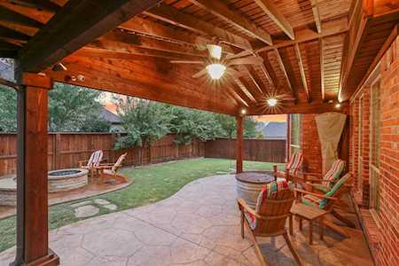 1212 Burnett Drive Lantana, TX 76226