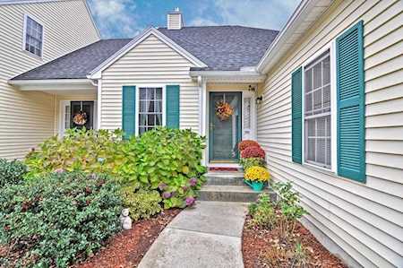 28 Coldspring Dr #A Sutton, MA 01590