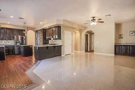 5521 Big Sky Ln Las Vegas, NV 89149