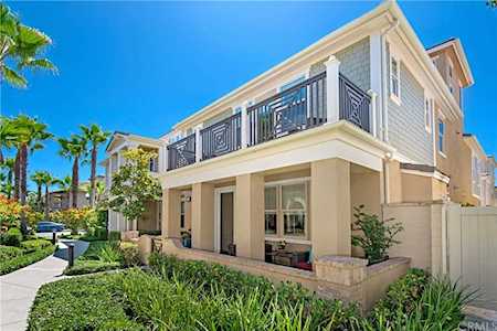 8237 Kendall Drive Huntington Beach, CA 92646