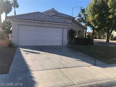 4421 Campo Circle Las Vegas, NV 89130