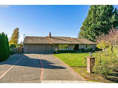 6870 SW Molalla Bend Rd Wilsonville, OR 97070