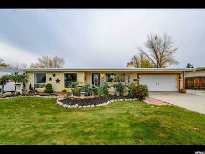 2371 E Cavalier Dr Cottonwood Heights, UT 84121