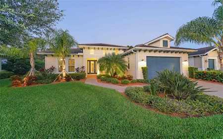 917 Riverscape Street Bradenton, FL 34208