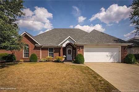 8506 Plum Valley Ct Sellersburg, IN 47172