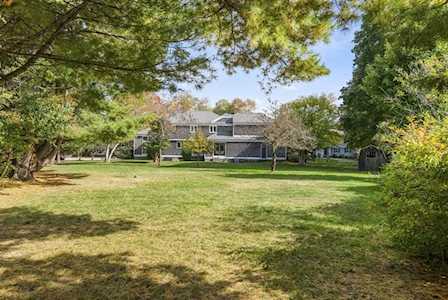 17 Saddle Club Road Lexington, MA 02420