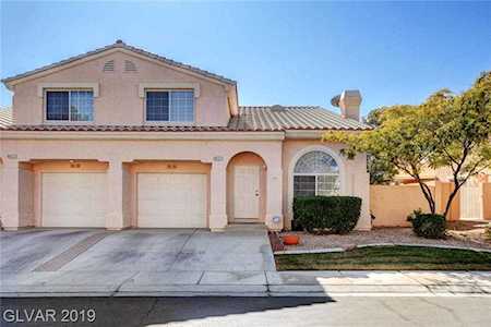 8421 Indigo Sky Ave Las Vegas, NV 89129