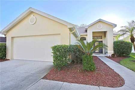 274 Wescliff Drive Ocoee, FL 34761