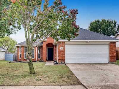 320 Foreston Drive Roanoke, TX 76262