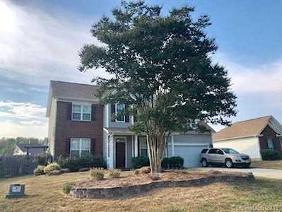 6261 Goldenfield Dr Charlotte, NC 28269