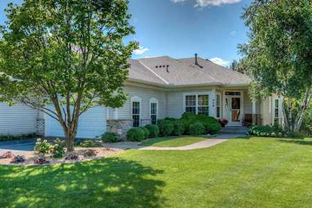 448 Holly Lane N Oakdale, MN 55128
