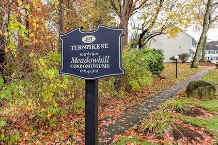 453 Turnpike St #1 Easton, MA 02375