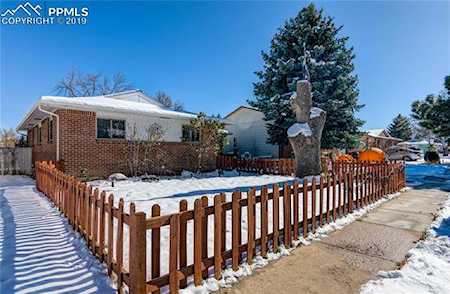 811 Kingsley Drive Colorado Springs, CO 80909
