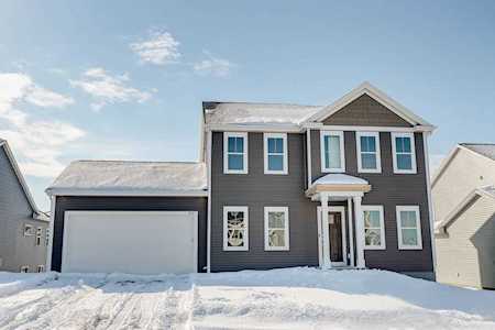 6111 Shooting Star Tr Mcfarland, WI 53558