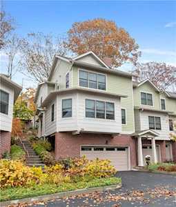 288 Boulder Ridge Rd Lewisboro, NY 10590