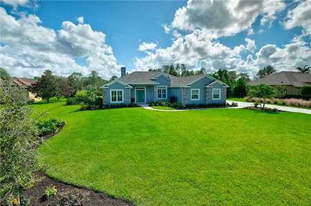 8305 Curlew Court Bradenton, FL 34202