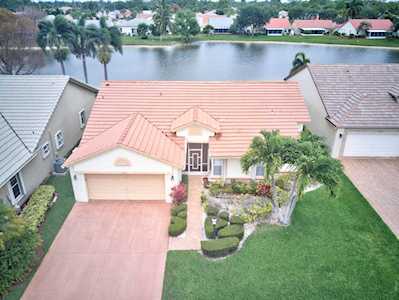 4020 Summer Chase Court Lake Worth, FL 33467