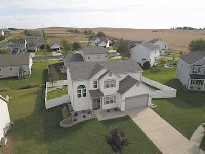 410 Daylily Ct Lake Mills, WI 53551