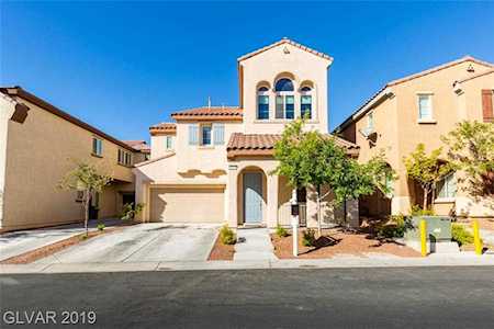 6533 Grand Concourse St Las Vegas, NV 89166
