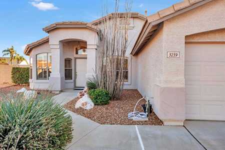 3239 W Casitas Del Rio Drive Phoenix, AZ 85027