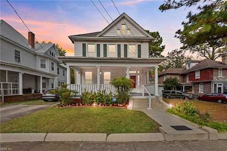 216 Pearl St Suffolk, VA 23434