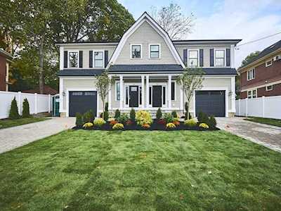 94 East Side Parkway #94 Newton, MA 02458