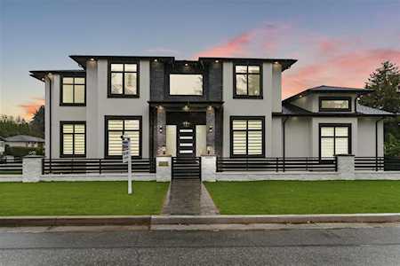 831 Cornell Avenue Coquitlam, BC V3J 2Z3