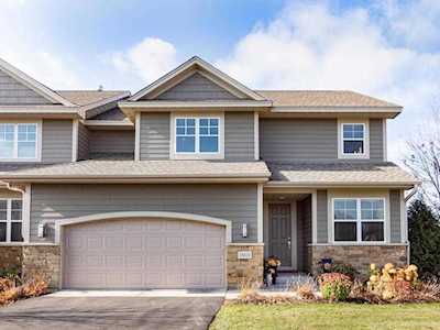 15820 50th Place N Plymouth, MN 55446