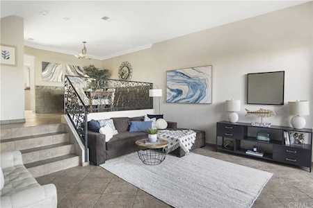 2715 Vanderbilt Lane #F Redondo Beach, CA 90278