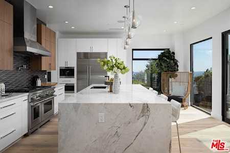 1314 Sunset Plaza Drive Los Angeles, CA 90069