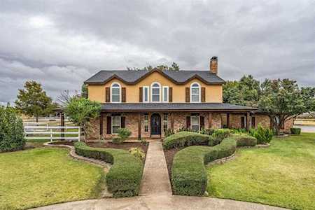 2227 White Lane Haslet, TX 76052