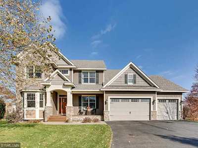 7042 105th Trail N Brooklyn Park, MN 55445