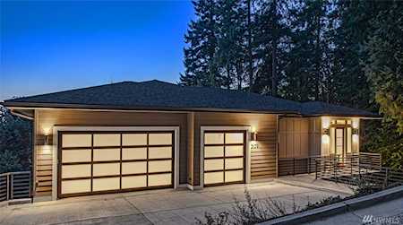 5139 145th Place SE Bellevue, WA 98006