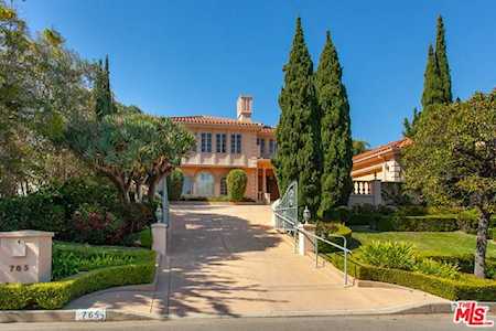 765 Napoli Drive Pacific Palisades, CA 90272