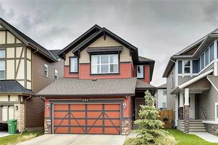 204 Kingsbury Close SE Airdrie, AB T4A 0R4