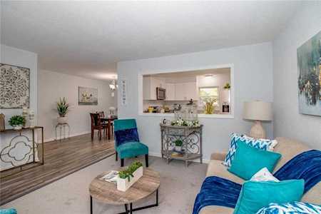 3 Two Oaks Ct Portsmouth, VA 23703