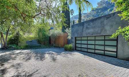 1465 Benedict Canyon Drive Beverly Hills, CA 90210