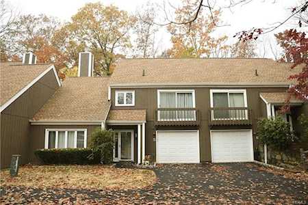 5 Timberland Pass #55 Mount Pleasant, NY 10514