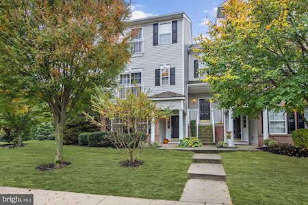 1832 Nathan Dr Cinnaminson, NJ 08077