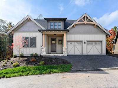 33 Stills Creek Loop Fairview, NC 28730