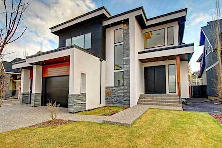 41 Aspen Ridge Terrace SW Calgary, AB T3H 0P1