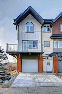 101 Wentworth Villa(s) SW Calgary, AB T3H 0K6